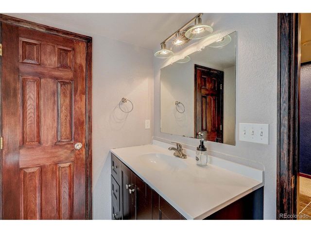 3680 Rawhide Cir, Castle Rock, CO 80104