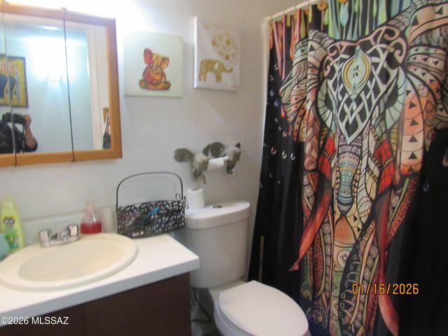 2423 N Calle Culiacan, Nogales, AZ 85621