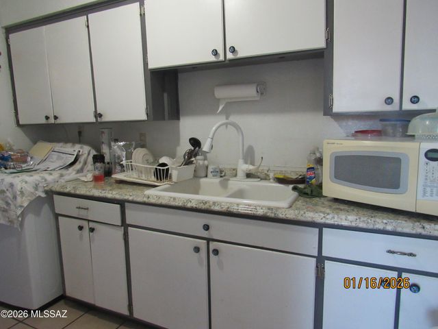 2423 N Calle Culiacan, Nogales, AZ 85621