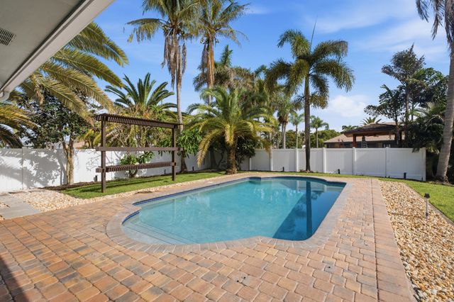 1489 SW Seahawk Way, Palm City, FL 34990