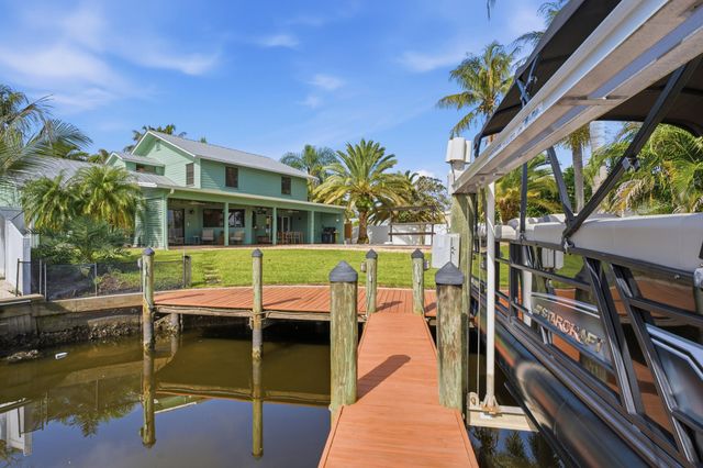 1489 SW Seahawk Way, Palm City, FL 34990