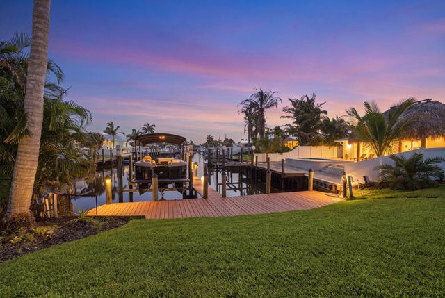 1489 SW Seahawk Way, Palm City, FL 34990