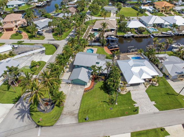 1489 SW Seahawk Way, Palm City, FL 34990