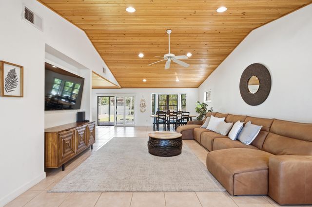 1489 SW Seahawk Way, Palm City, FL 34990