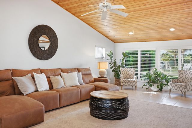 1489 SW Seahawk Way, Palm City, FL 34990