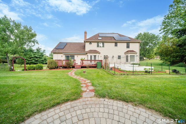 83 Elk Drive, Southbury, CT 06488