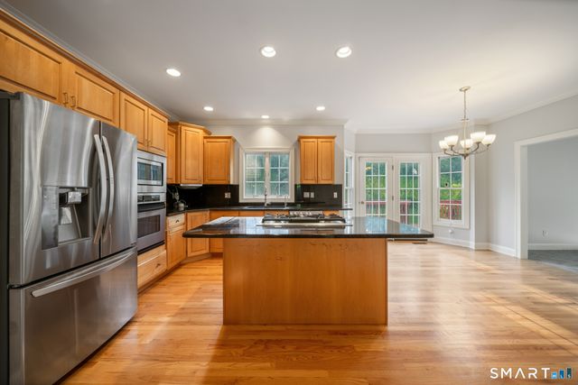 83 Elk Drive, Southbury, CT 06488