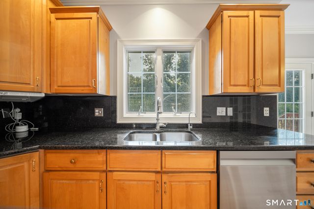 83 Elk Drive, Southbury, CT 06488