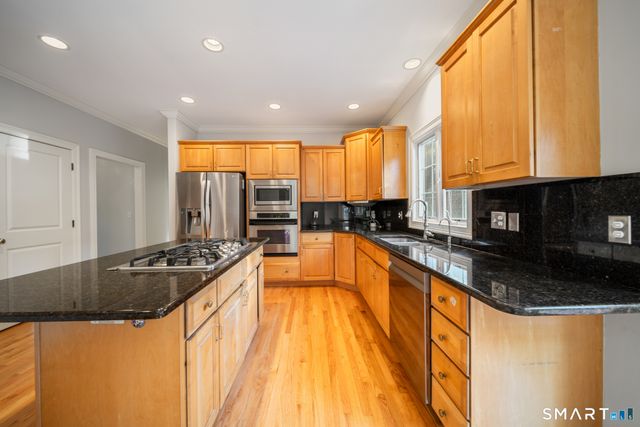 83 Elk Drive, Southbury, CT 06488