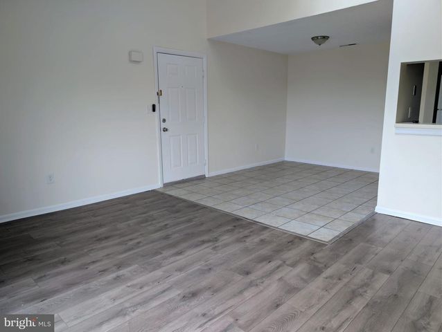 2313 RAVENS DR, Plainsboro, NJ 08536