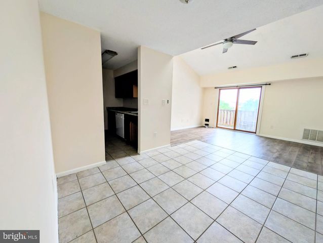 2313 RAVENS DR, Plainsboro, NJ 08536