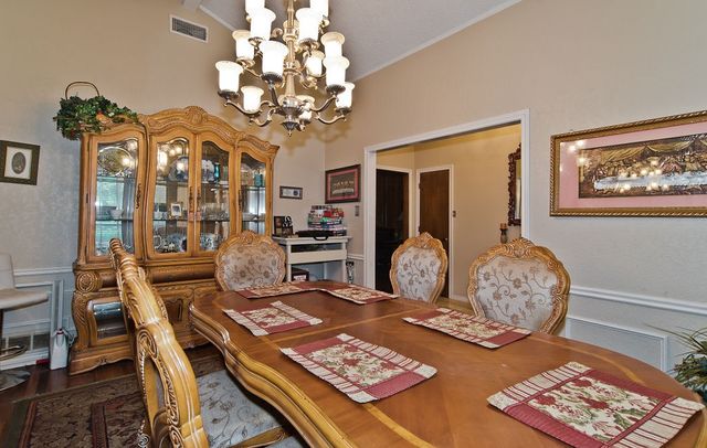 915 Greenbriar Lane, Duncanville, TX 75137
