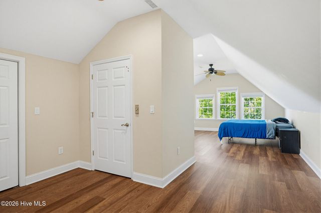 203 Riverside Drive, Sneads Ferry, NC 28460