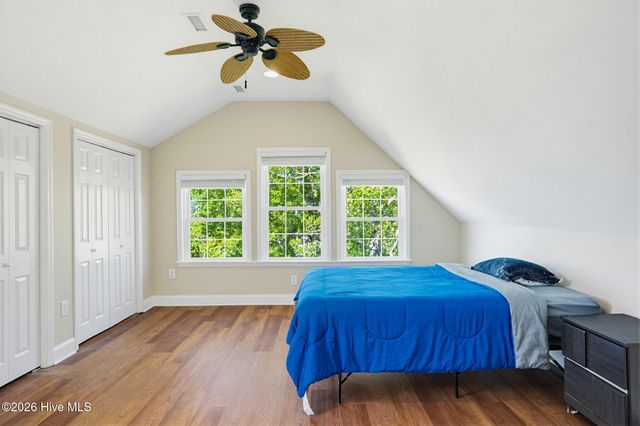 203 Riverside Drive, Sneads Ferry, NC 28460