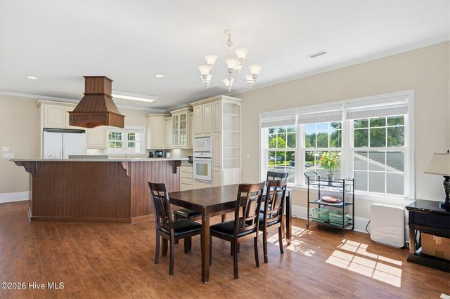 203 Riverside Drive, Sneads Ferry, NC 28460