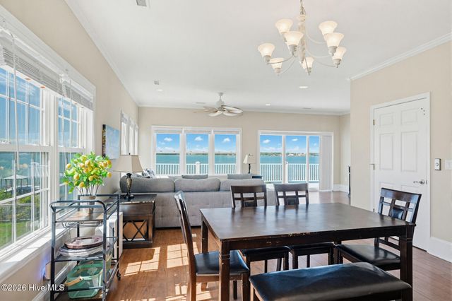 203 Riverside Drive, Sneads Ferry, NC 28460