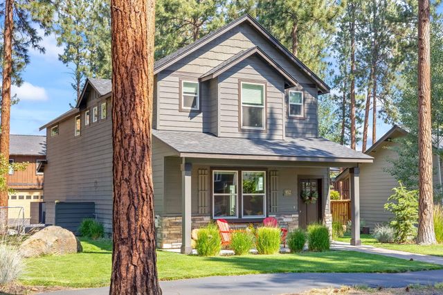 952 E Timber Pine Drive, Sisters, OR 97759