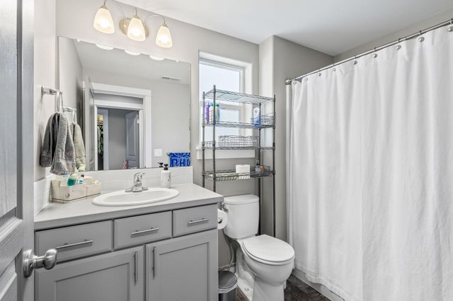 952 E Timber Pine Drive, Sisters, OR 97759