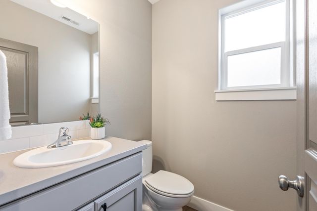 952 E Timber Pine Drive, Sisters, OR 97759