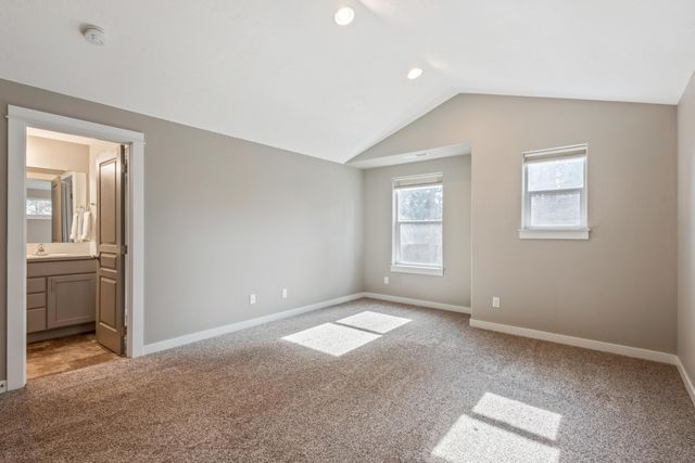 952 E Timber Pine Drive, Sisters, OR 97759