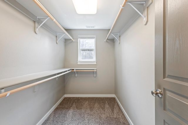 952 E Timber Pine Drive, Sisters, OR 97759