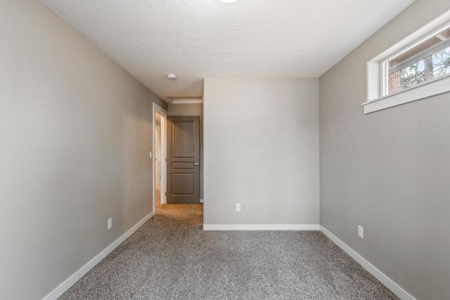 952 E Timber Pine Drive, Sisters, OR 97759