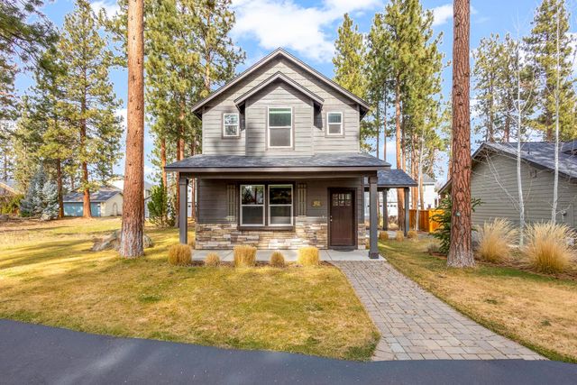 952 E Timber Pine Drive, Sisters, OR 97759