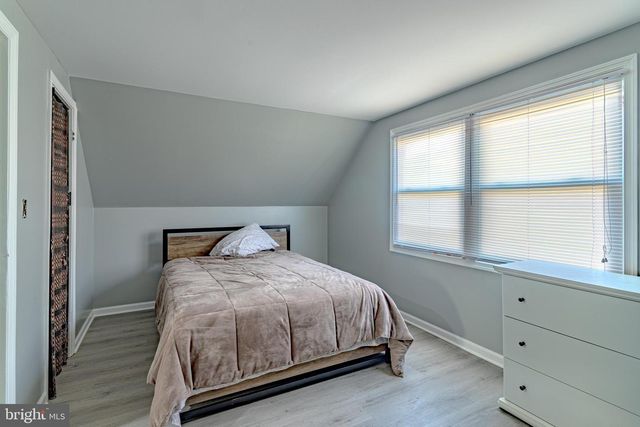 84 MIDDLEBURY LN, Willingboro, NJ 08046