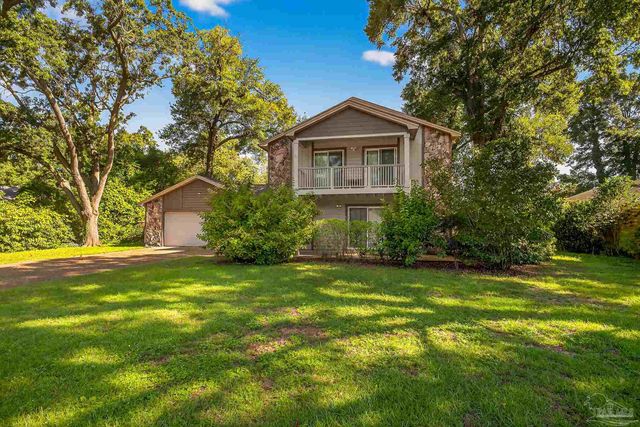 1208 Tamara Dr, Pensacola, FL 32504