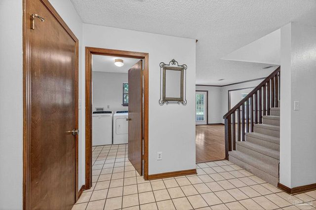 1208 Tamara Dr, Pensacola, FL 32504
