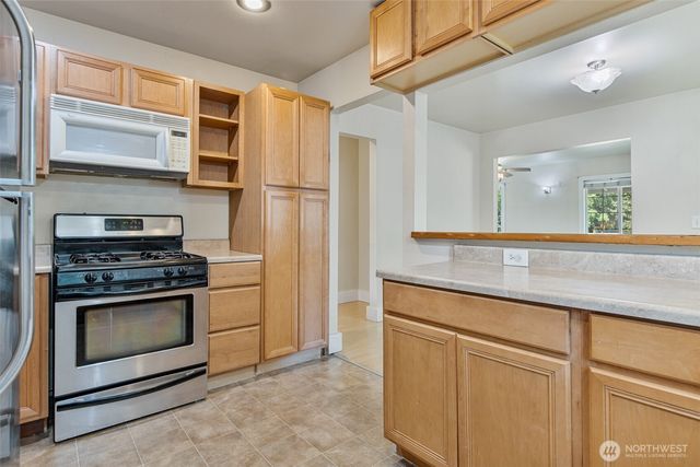 410 118th Street S, Tacoma, WA 98444