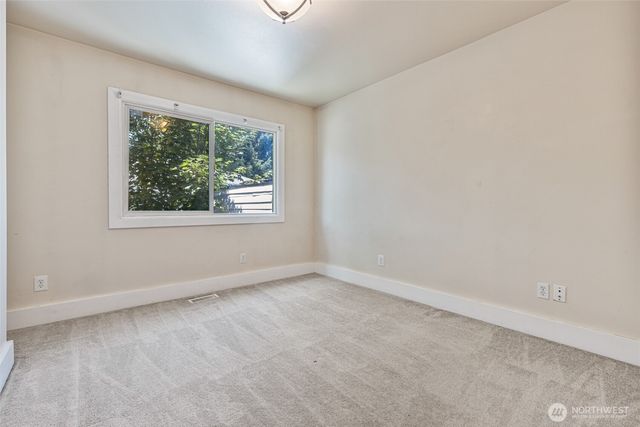 410 118th Street S, Tacoma, WA 98444