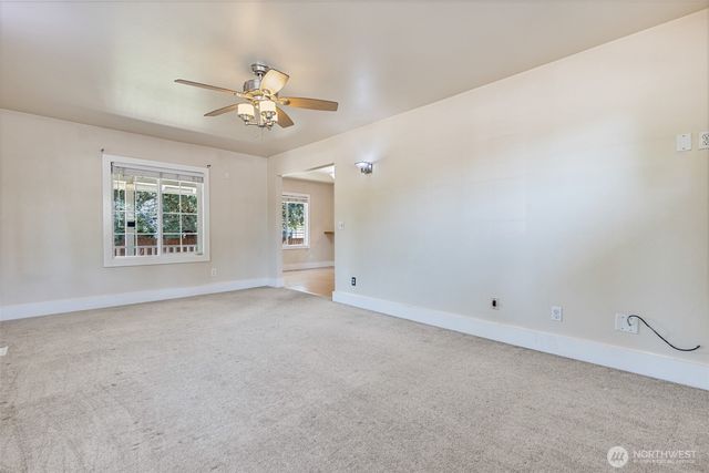 410 118th Street S, Tacoma, WA 98444
