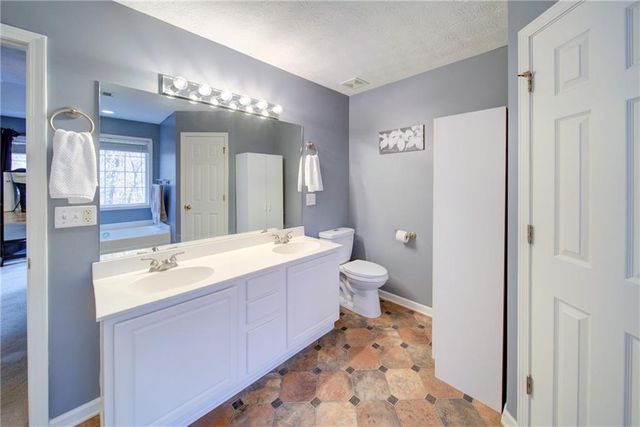 6360 Countryland Drive, Dawsonville, GA 30534