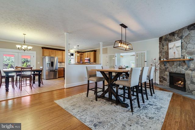 38425 ROOSTER LN, Mechanicsville, MD 20659