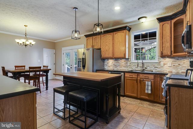 38425 ROOSTER LN, Mechanicsville, MD 20659