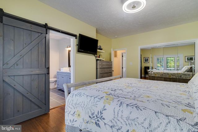 38425 ROOSTER LN, Mechanicsville, MD 20659