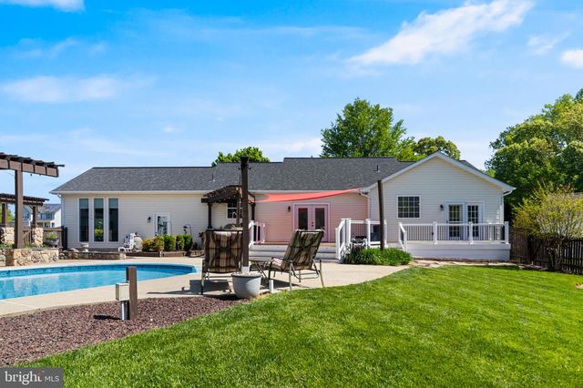 38425 ROOSTER LN, Mechanicsville, MD 20659