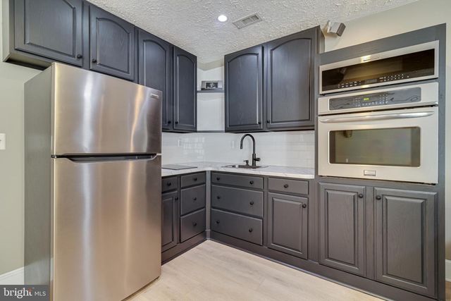 38425 ROOSTER LN, Mechanicsville, MD 20659