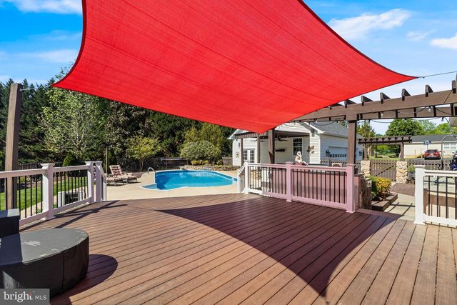 38425 ROOSTER LN, Mechanicsville, MD 20659