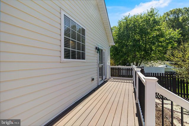 38425 ROOSTER LN, Mechanicsville, MD 20659
