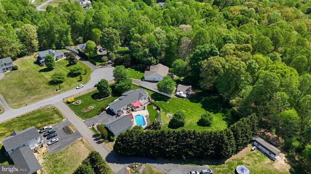 38425 ROOSTER LN, Mechanicsville, MD 20659