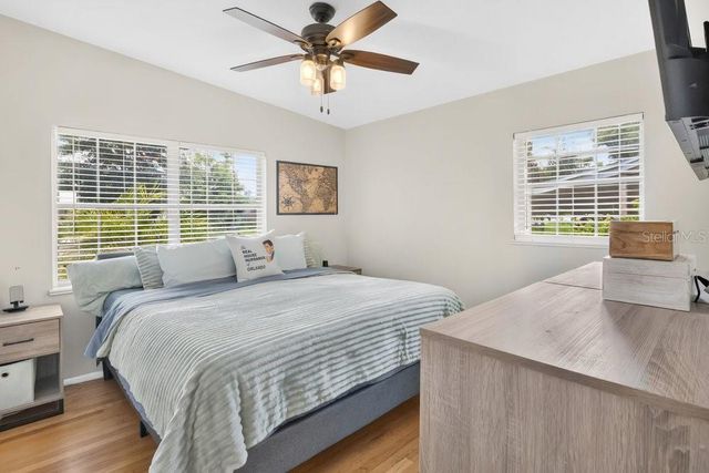 2512 LAKE WADE COURT, Orlando, FL 32806
