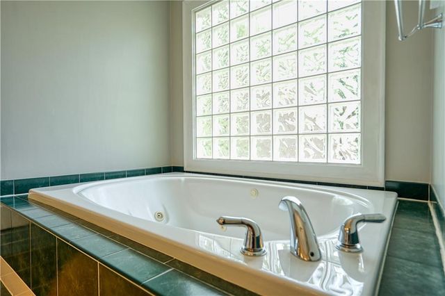 958 Glenverness Drive, Marietta, GA 30068