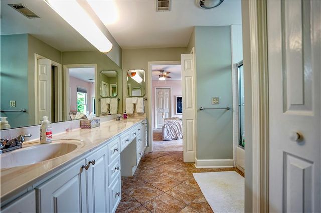 958 Glenverness Drive, Marietta, GA 30068