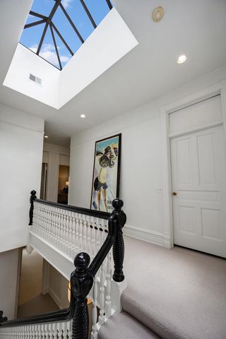 75 E ELM Street, Chicago, IL 60611