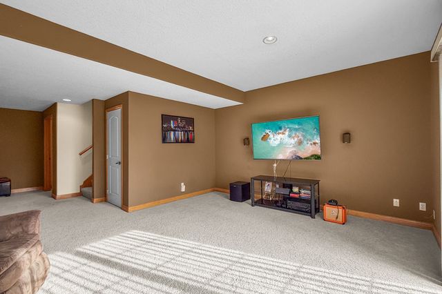 12608 Prairie Drive, Urbandale, IA 50323