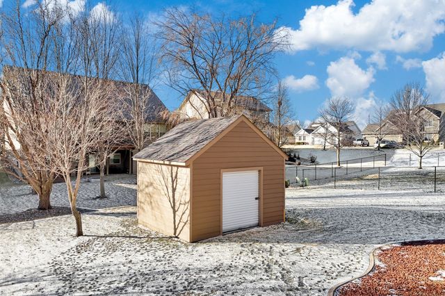 12608 Prairie Drive, Urbandale, IA 50323