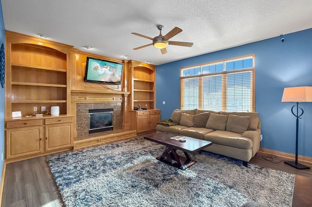 12608 Prairie Drive, Urbandale, IA 50323