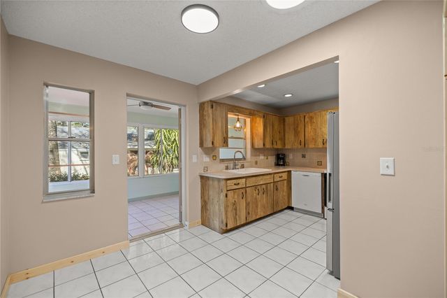 8637 SW 97TH LANE ROAD A, Ocala, FL 34481
